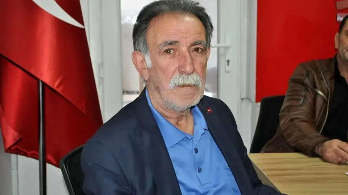 Antalya’da Minibüsün Çarptığı 80 Yaşındaki Emekli Öğretmen Hayatını Kaybetti