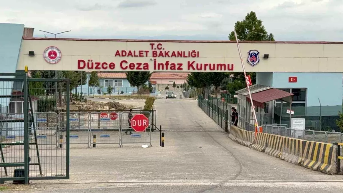 duzcede guvenlik denetimleri 29 bin sorgulandi D9F2c6ge.jpg