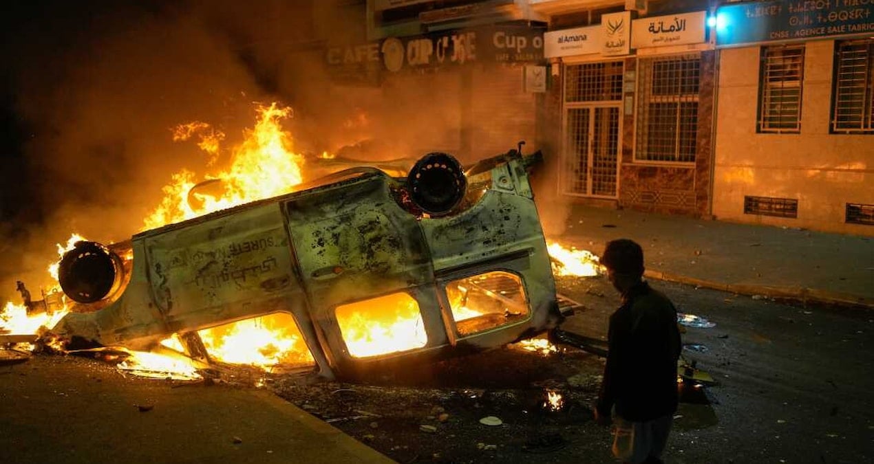 Fas polisi gençlere kurşun yağdırdı, arabalarla ezdi: 2 ölü, onlarca yaralı var